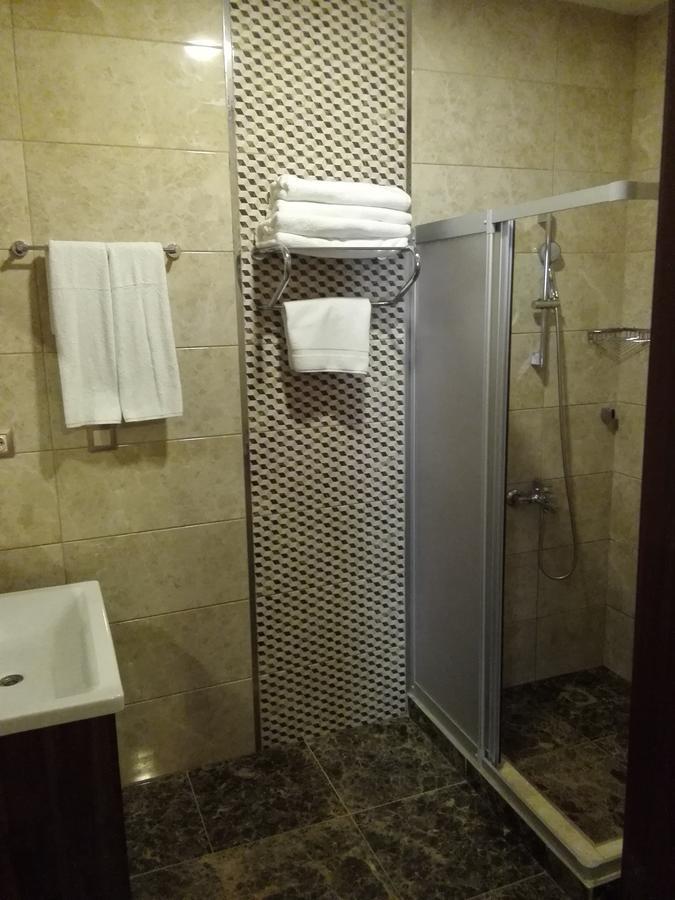 Ah酒店及会议中心 Madina 外观 照片